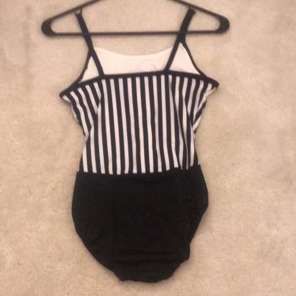 Halloween/ Dance Pirate Costume - Picture 4 of 7